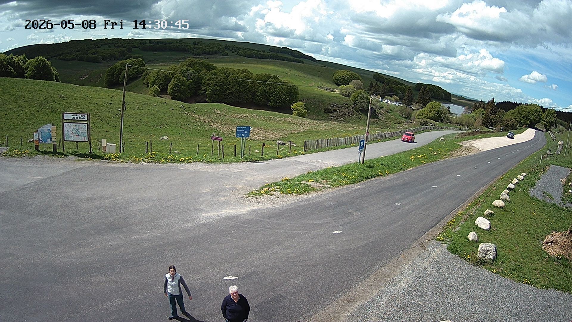 Traffic Cam Les Salces › South-East: Bonnecombe Parking
