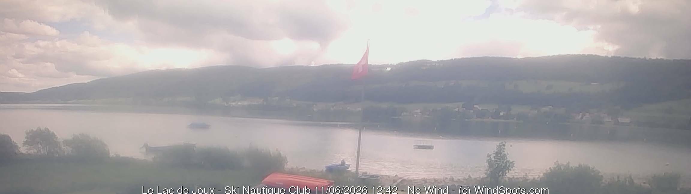Le Chenit: Lac de Joux - base du ski nautique club Vallée de Joux