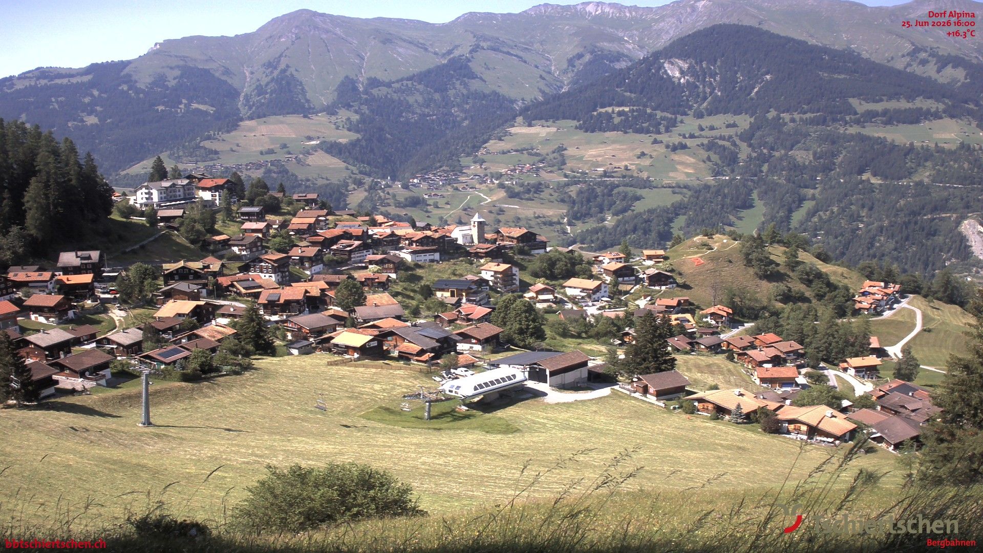 Tschiertschen: Graubünden, Schweiz - Dorf Talstation