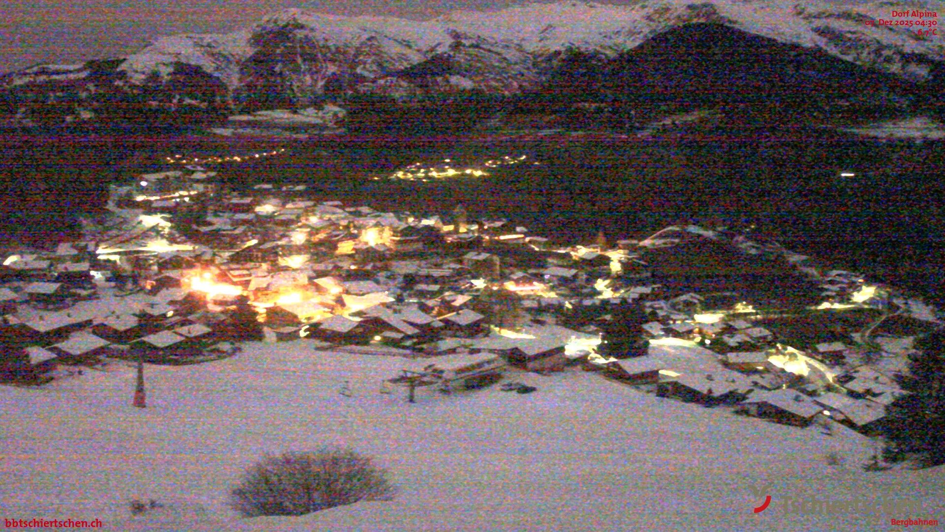 Tschiertschen: Graubünden, Schweiz - Dorf Talstation