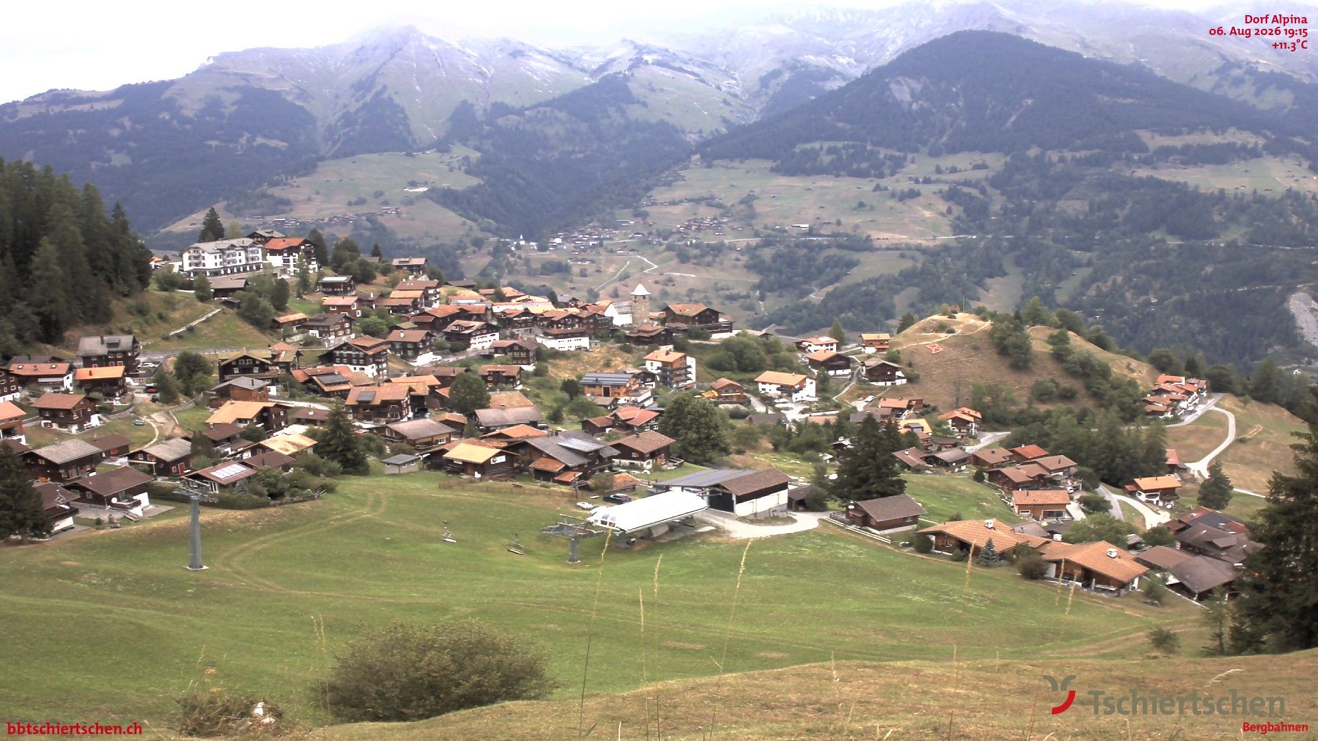 Tschiertschen: Graubünden, Schweiz - Dorf Talstation