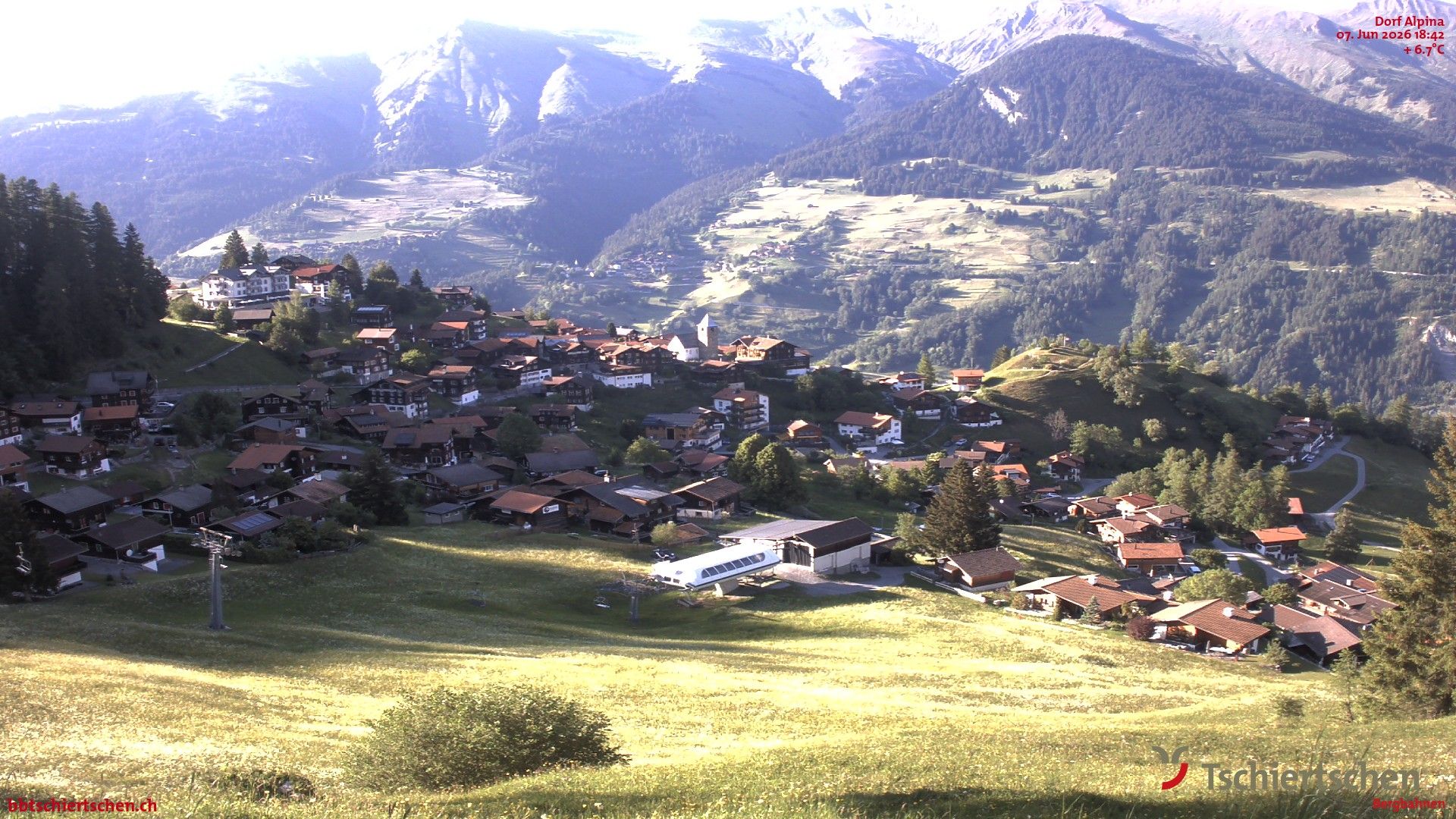 Tschiertschen: Graubünden, Schweiz - Dorf Talstation