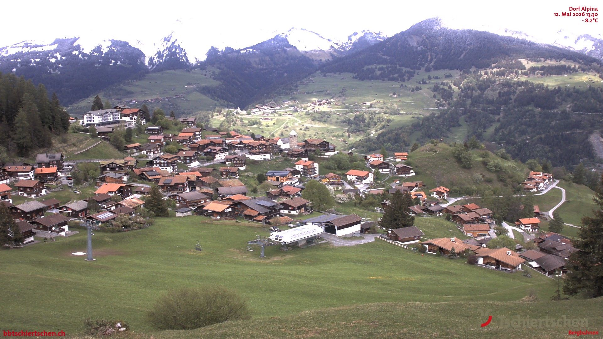 Tschiertschen: Graubünden, Schweiz - Dorf Talstation