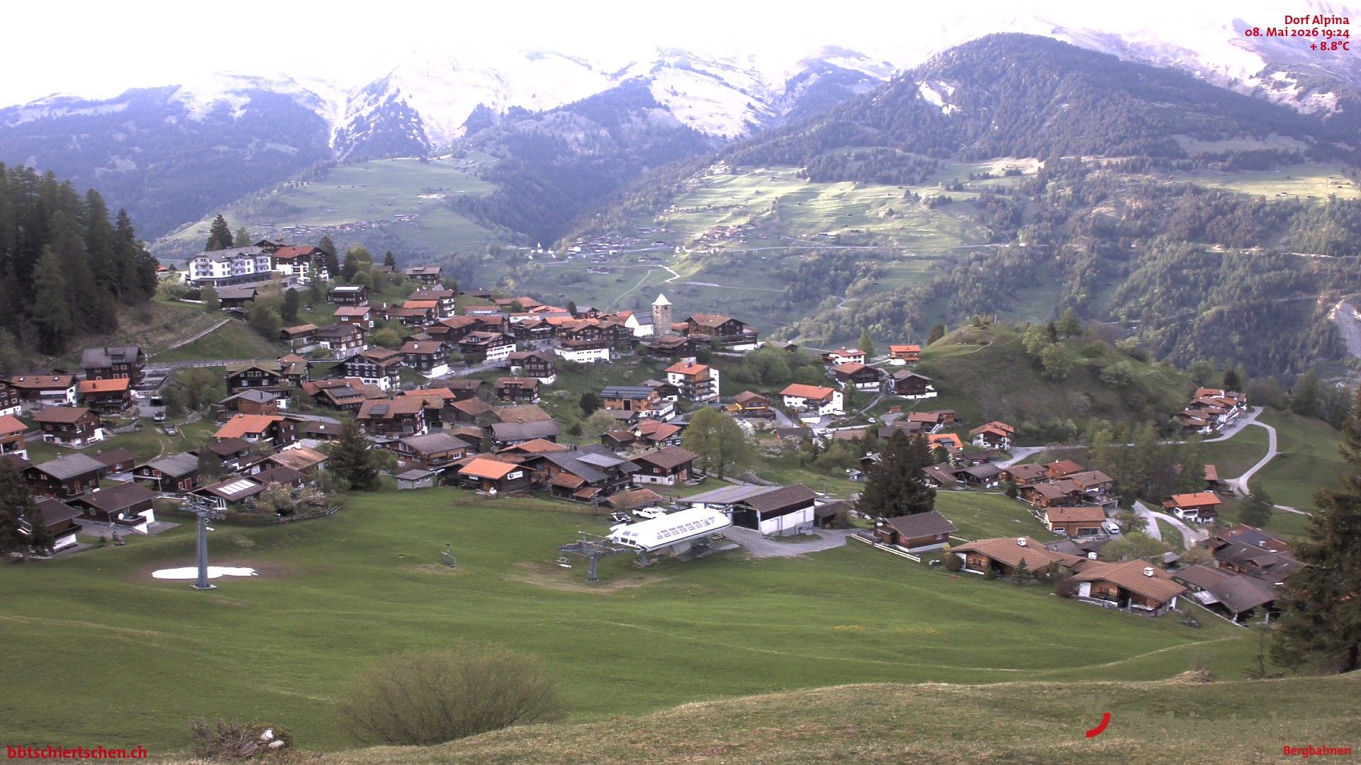 Tschiertschen: Graubünden, Schweiz - Dorf Talstation