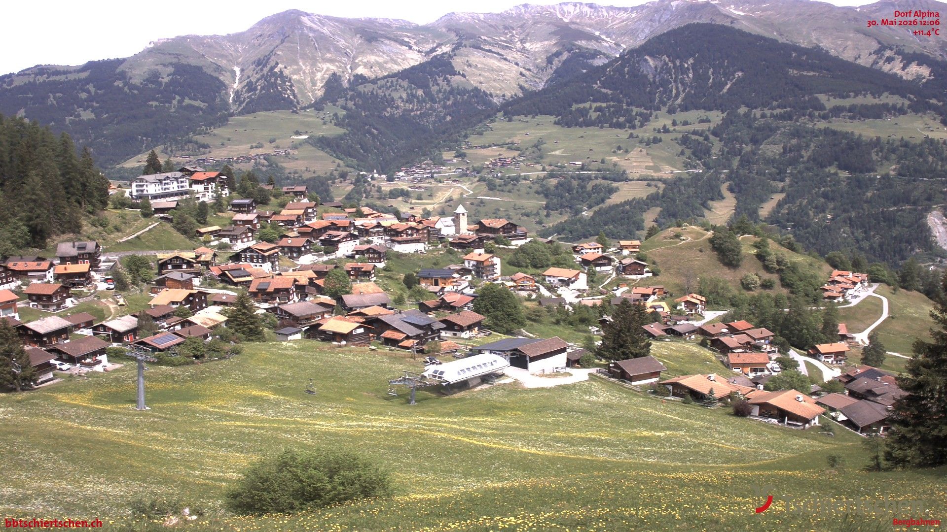 Tschiertschen: Graubünden, Schweiz - Dorf Talstation