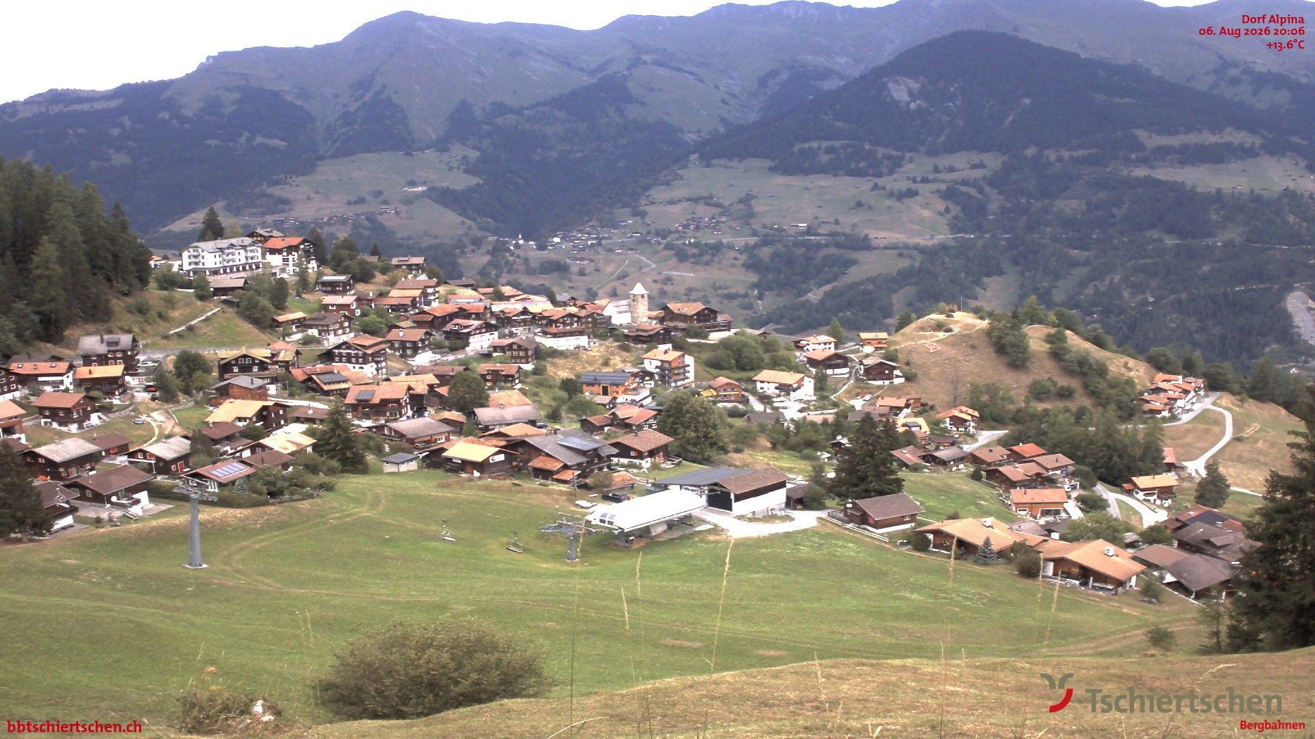 Tschiertschen: Graubünden, Schweiz - Dorf Talstation