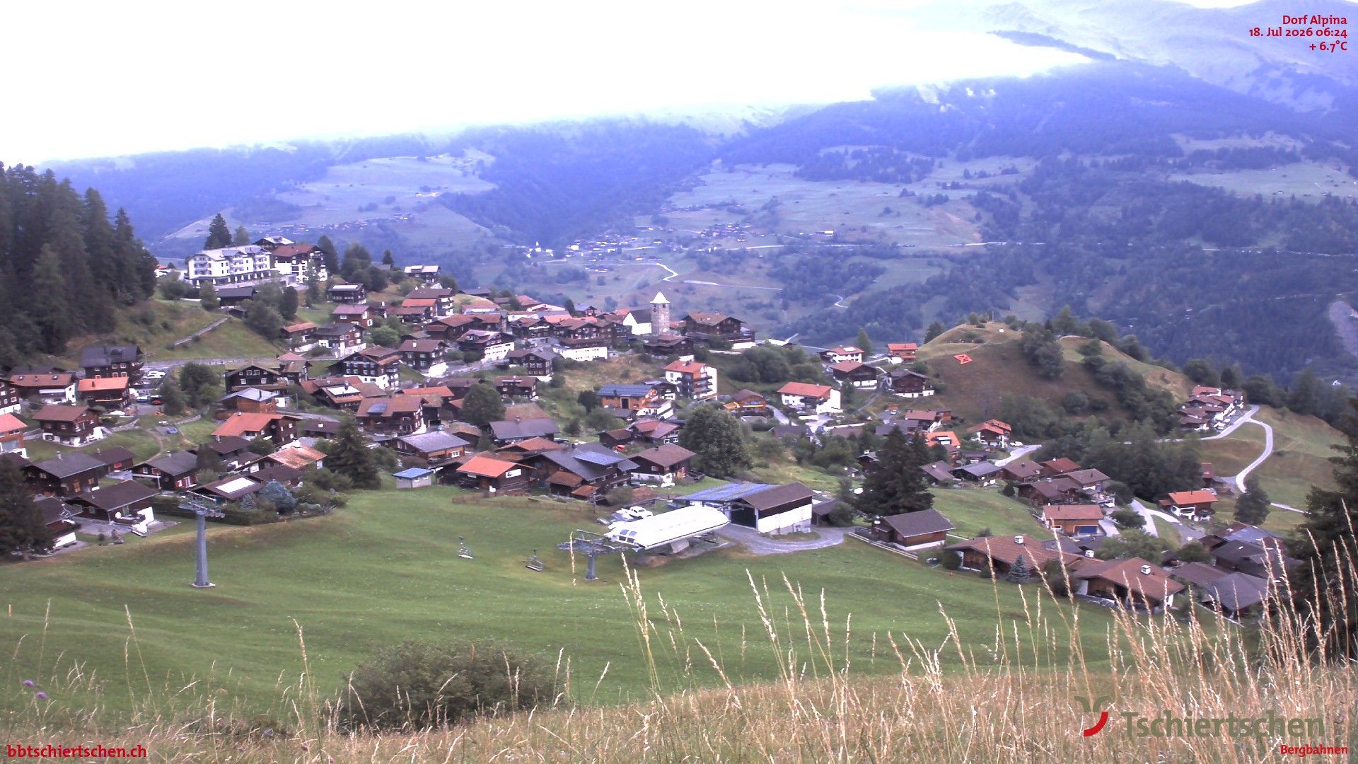Tschiertschen: Graubünden, Schweiz - Dorf Talstation