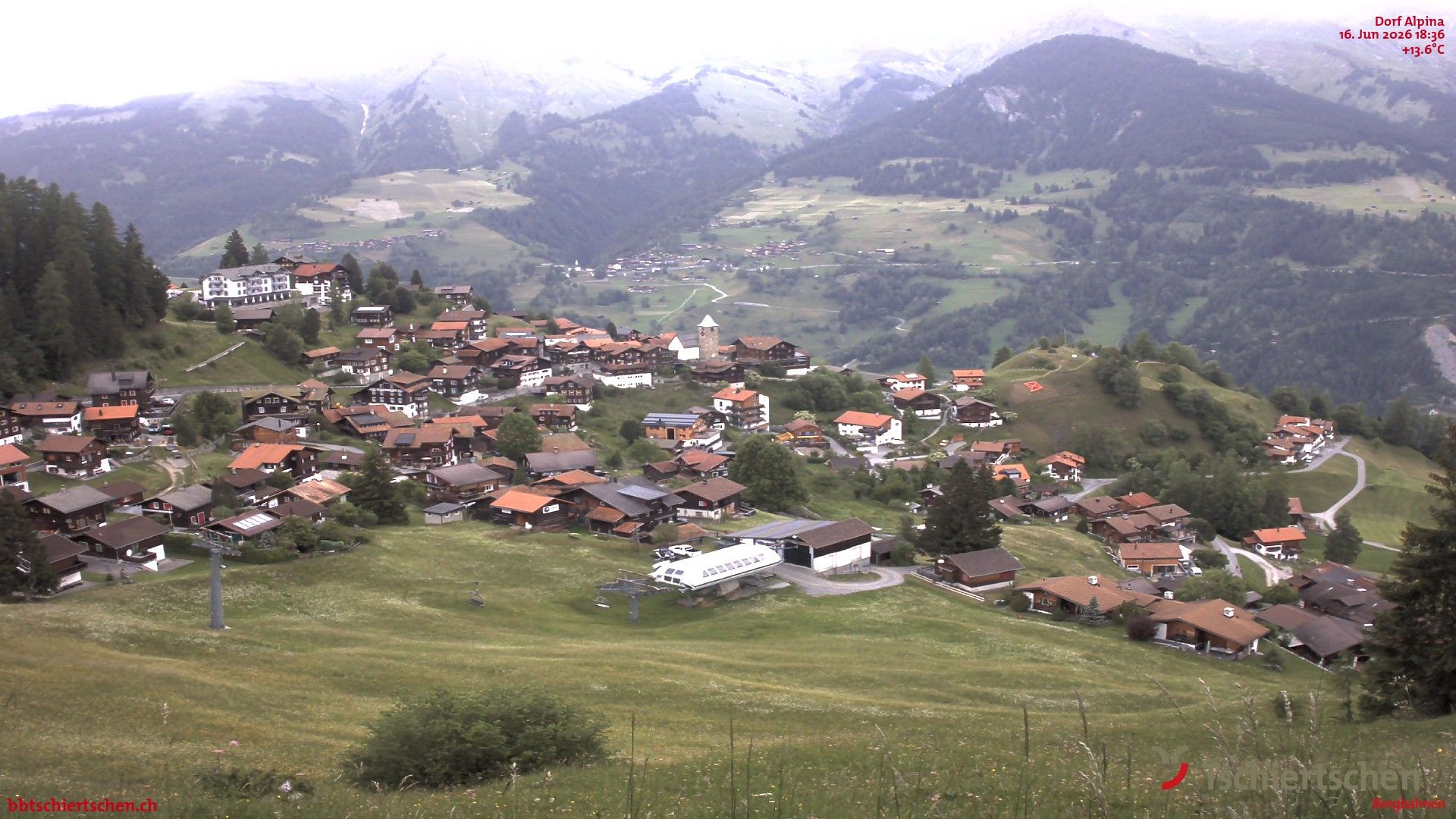 Tschiertschen: Graubünden, Schweiz - Dorf Talstation