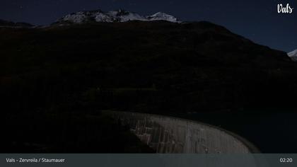 Vals: Bergrestaurant Gadastatt - Schirmbar GmbH - Gadastatt - Piz Aul - Peil - Piz Tomül - Güferhorn