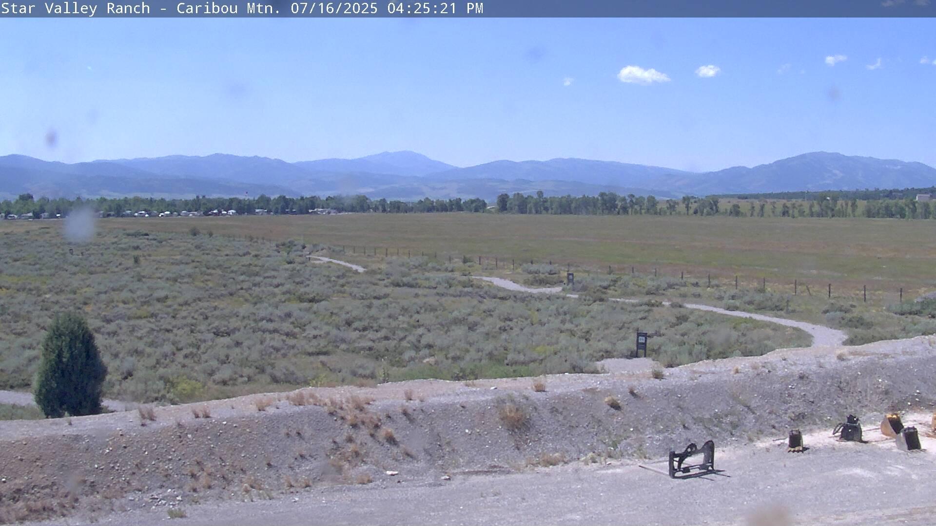 Star Valley Ranch: Majestic Mountain Views Webcam