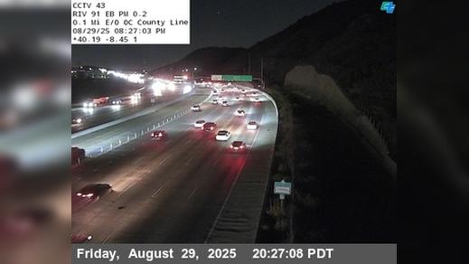 Traffic Cam Corona › East: SR-91 : (43) 0.1 Miles East of County Line