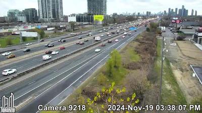 Etobicoke: Gardiner Expwy near Kipling Ave