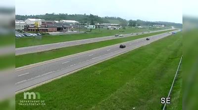 Cannon Falls: T.H.52 SB S of T.H.19 (MP 96.8)