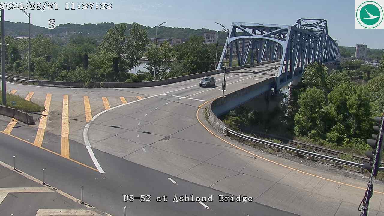 Traffic Cam Coal Grove: US-52 at Ashland Bridge