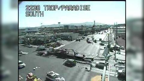 Traffic Cam Midtown UNLV: Tropicana and Paradise