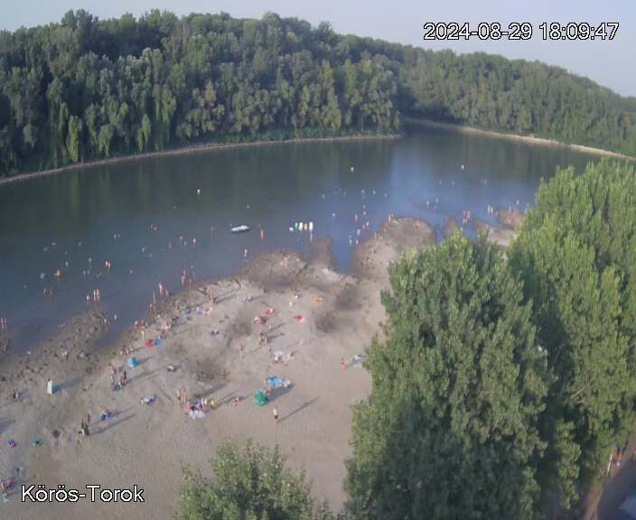 Traffic Cam Csongrad › South-East: Körös-torok
