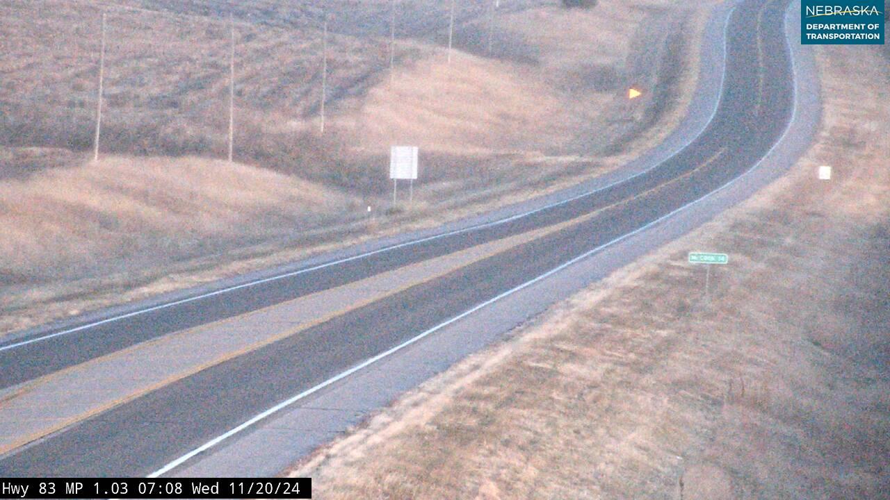 Traffic Cam Cedar Bluffs › North: US 83: S of McCook: North