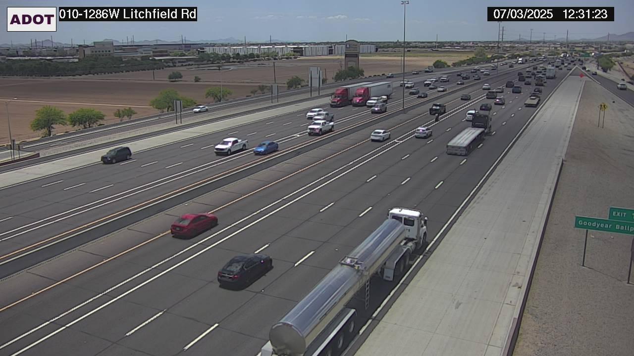 Traffic Cam Goodyear › West: I-10 WB 128.60 @Litchfield Rd