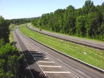 Traffic Cam Plain Grove Township: I-79 @ MM 107 (PLAIN GROV NORTH LIBERTY RD)