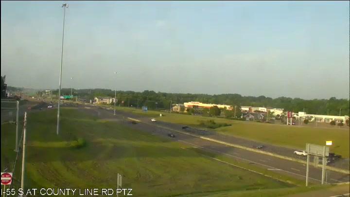 Traffic Cam Jackson: I-55 at County Line Rd