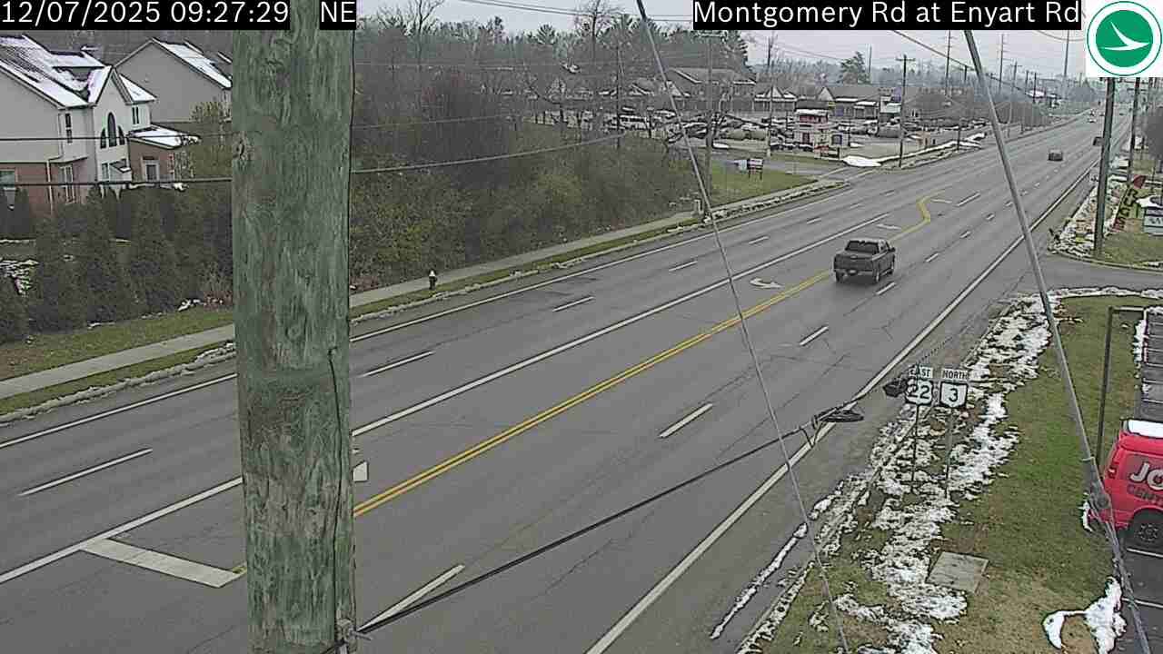 Traffic Cam Sixteen Mile Stand: Montgomery Rd at Enyart Rd