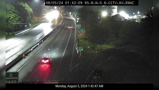 Traffic Cam Kittery: 95 NN MM 0.6 CCTV MTA