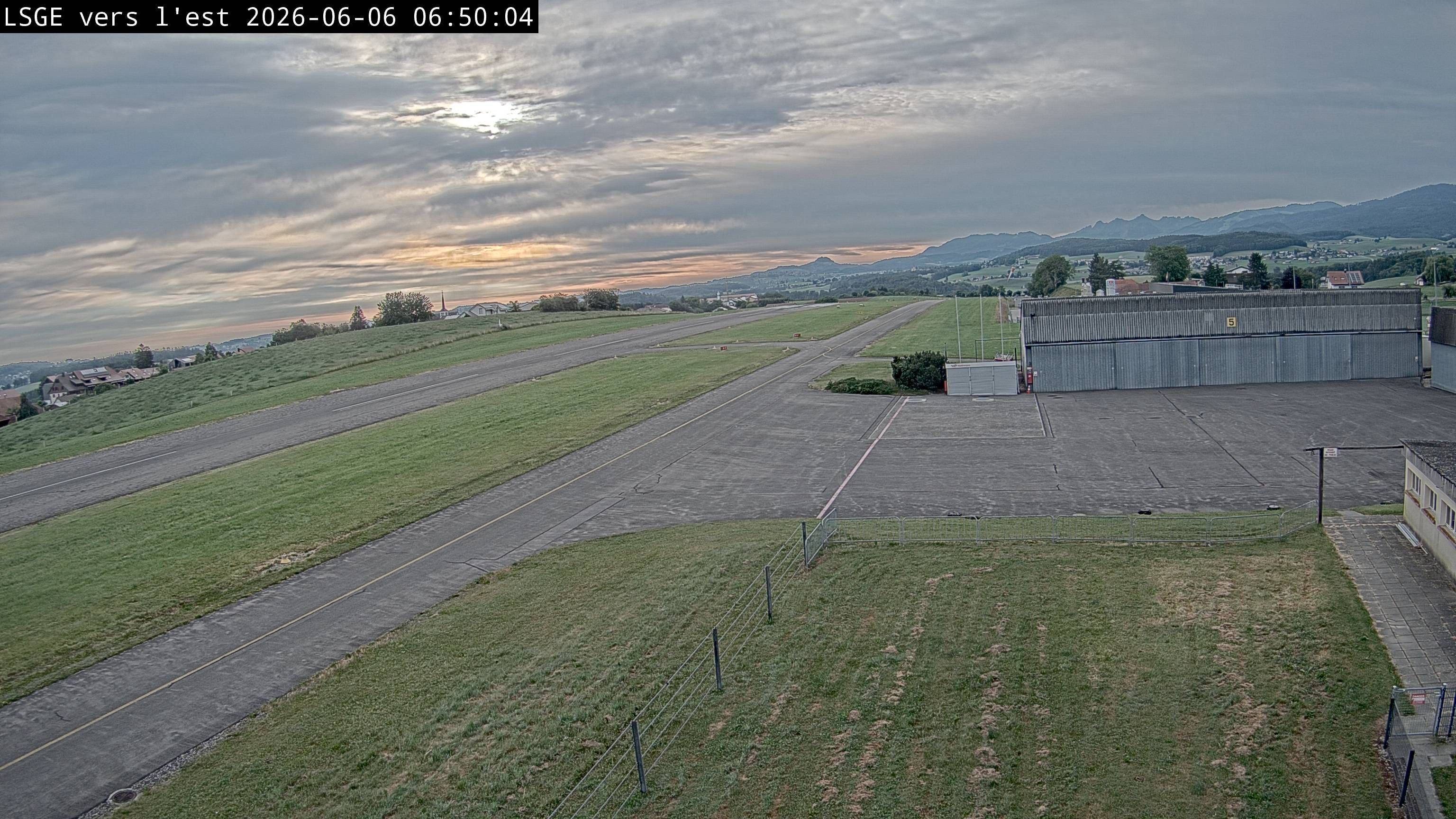 Ecuvillens › Osten: Flying Devil - Swissheliclub