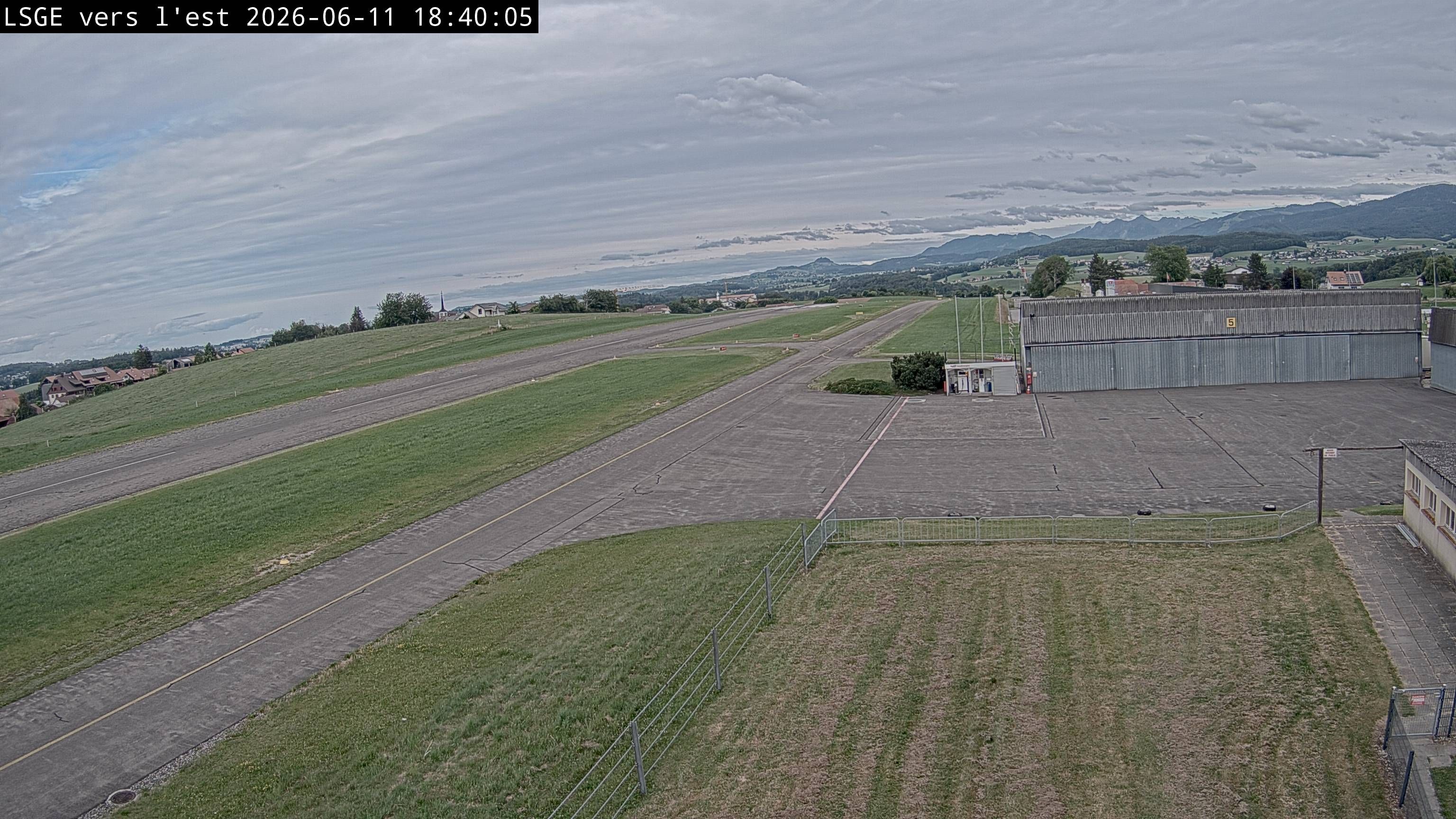 Ecuvillens › Osten: Flying Devil - Swissheliclub