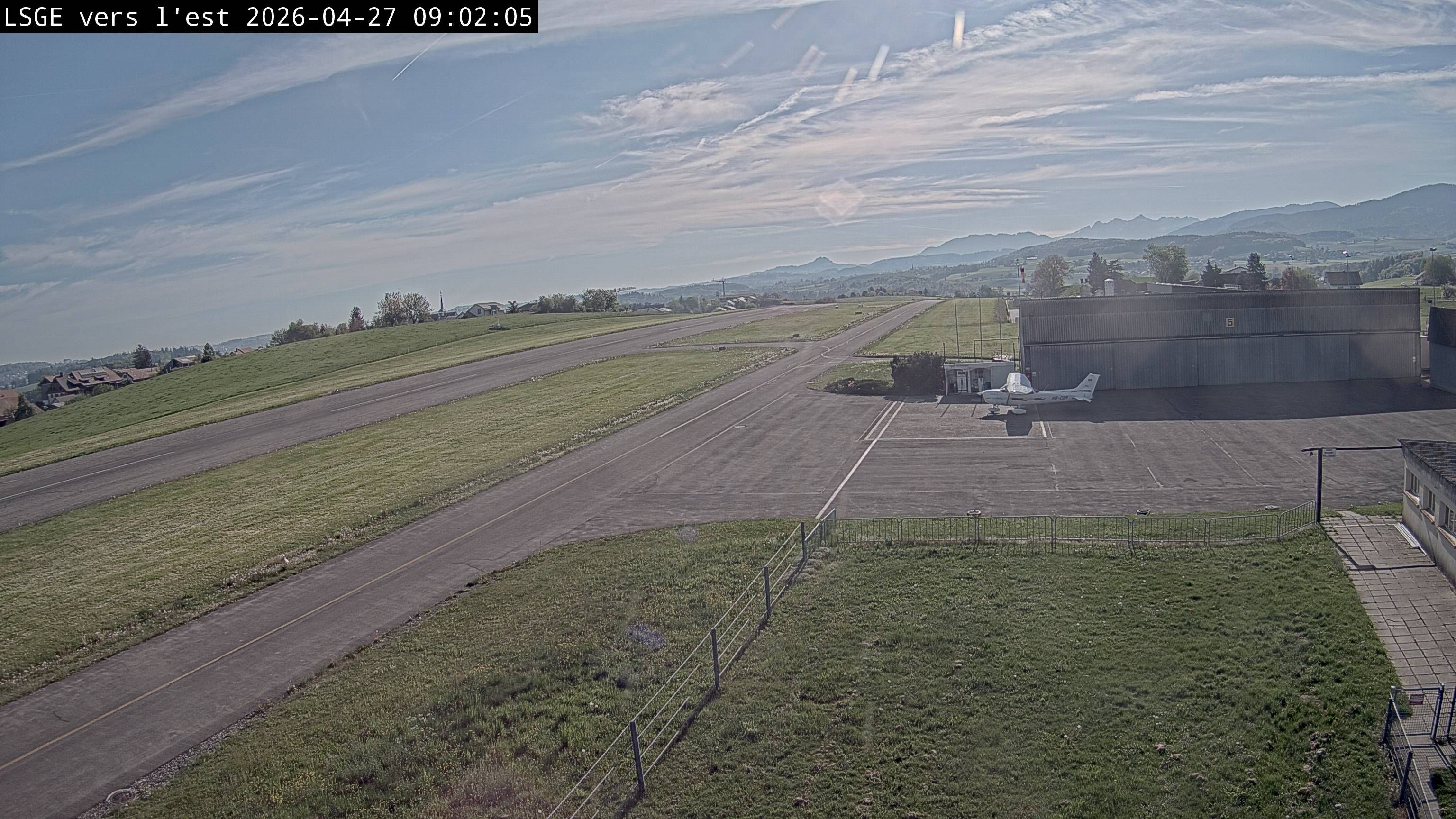 Ecuvillens: Aérodrome Régional Fribourg - Est - Ost