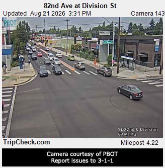 Traffic Cam Portland: ORE213 at Division St