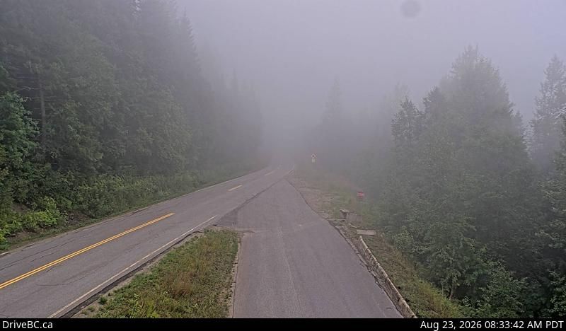 Traffic Cam Columbia-Shuswap Regional District › North: Hwy 23 at Mica Dam, about 152 km north of Revelstoke, looking south