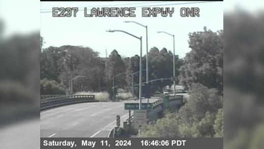 Traffic Cam Sunnyvale › East: TVC94 -- SR-237 : E237 Lawrence Expwy OR