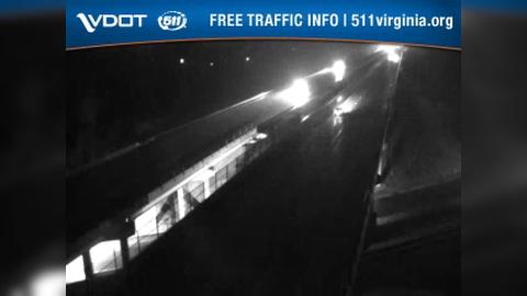 Traffic Cam Country Village Mobile Home Park: I-64 - MM 245.22 - WB - AT Boundry Rd overpass (NWS Gate)