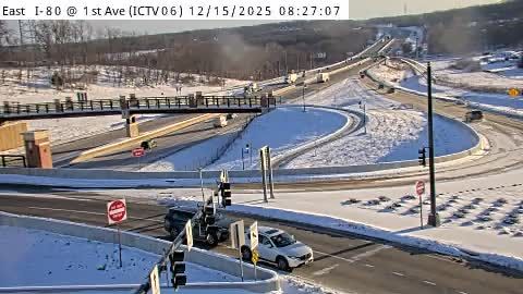 Traffic Cam University Heights: IC - I-80 @ 1st Ave (06)