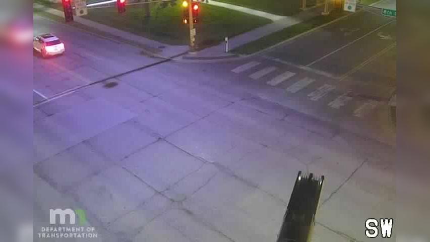 Traffic Cam Moorhead: US 75: T.H.75 NB @ 12th Ave