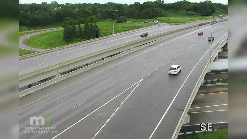 Traffic Cam Eagan: MN 77: T.H.77 SB @ I-35E