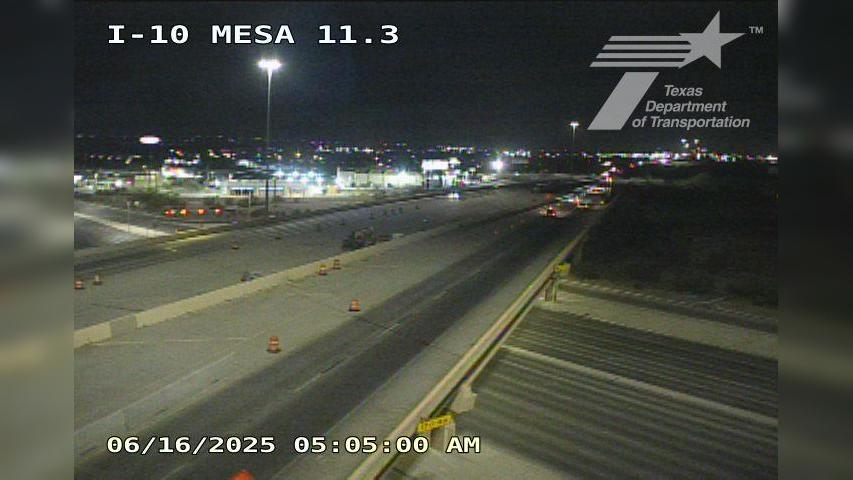 Traffic Cam El Paso › West: I-10 @ Mesa