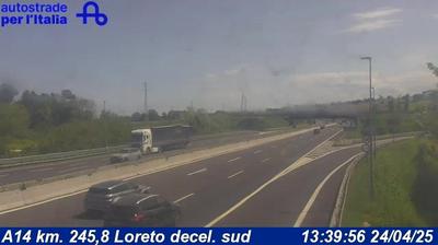 Preview delle webcam di Loreto: A14 km. 245,8 - decel. sud