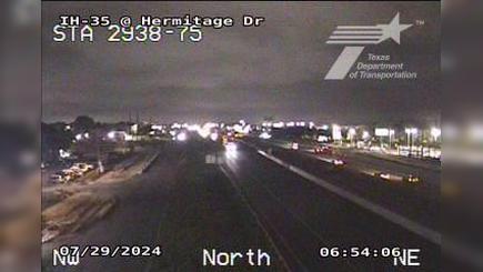 Traffic Cam Austin › North: IH-35 @ Hermitage Dr