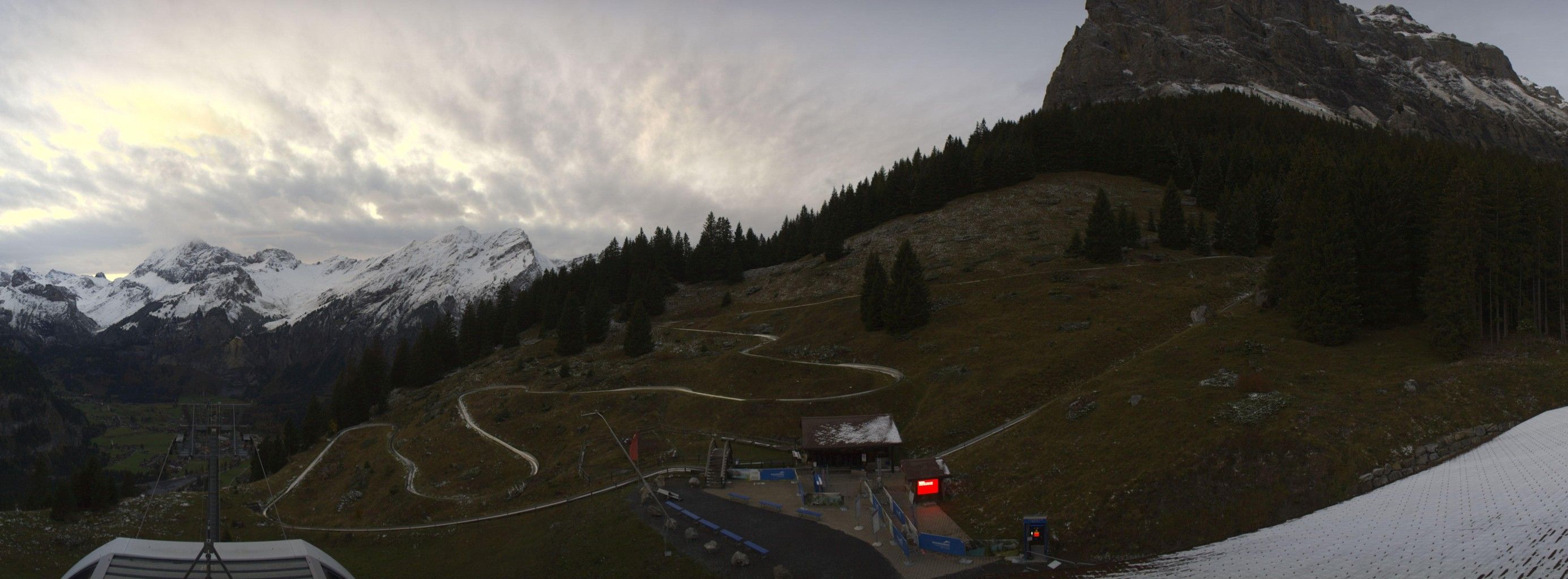 Kandersteg: Stn. Oeschinen: Rodelbahn Oeschinensee - Berghotel Oeschinensee - Blüemlisalp - Schweizer Alpen-Club SAC