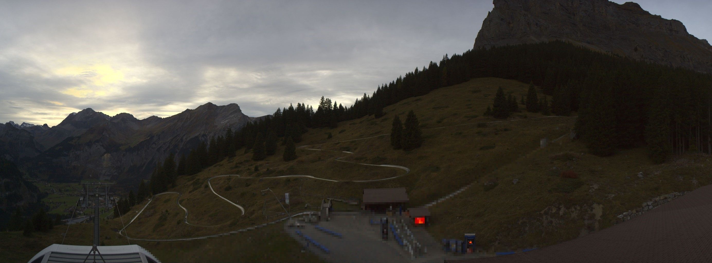 Stn. Oeschinen: Rodelbahn Oeschinensee - Berghotel Oeschinensee - Blüemlisalp - Schweizer Alpen-Club SAC