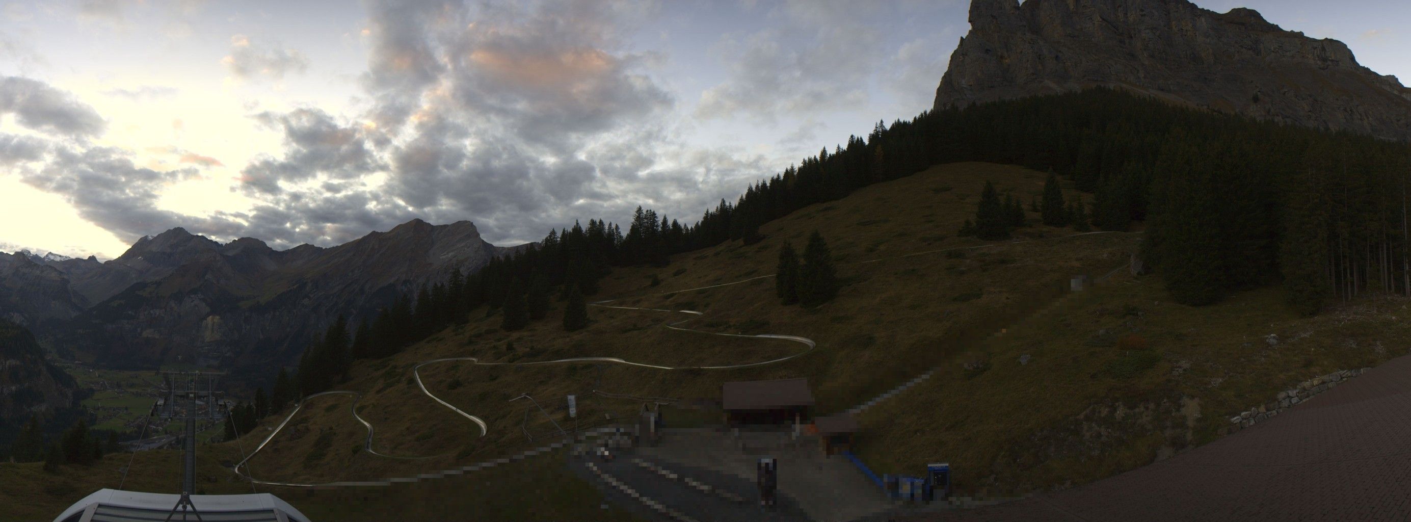 Stn. Oeschinen: Rodelbahn Oeschinensee - Berghotel Oeschinensee - Blüemlisalp - Schweizer Alpen-Club SAC