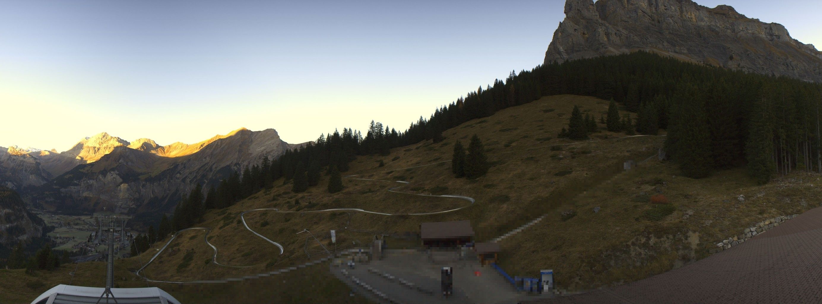 Stn. Oeschinen: Rodelbahn Oeschinensee - Berghotel Oeschinensee - Blüemlisalp - Schweizer Alpen-Club SAC