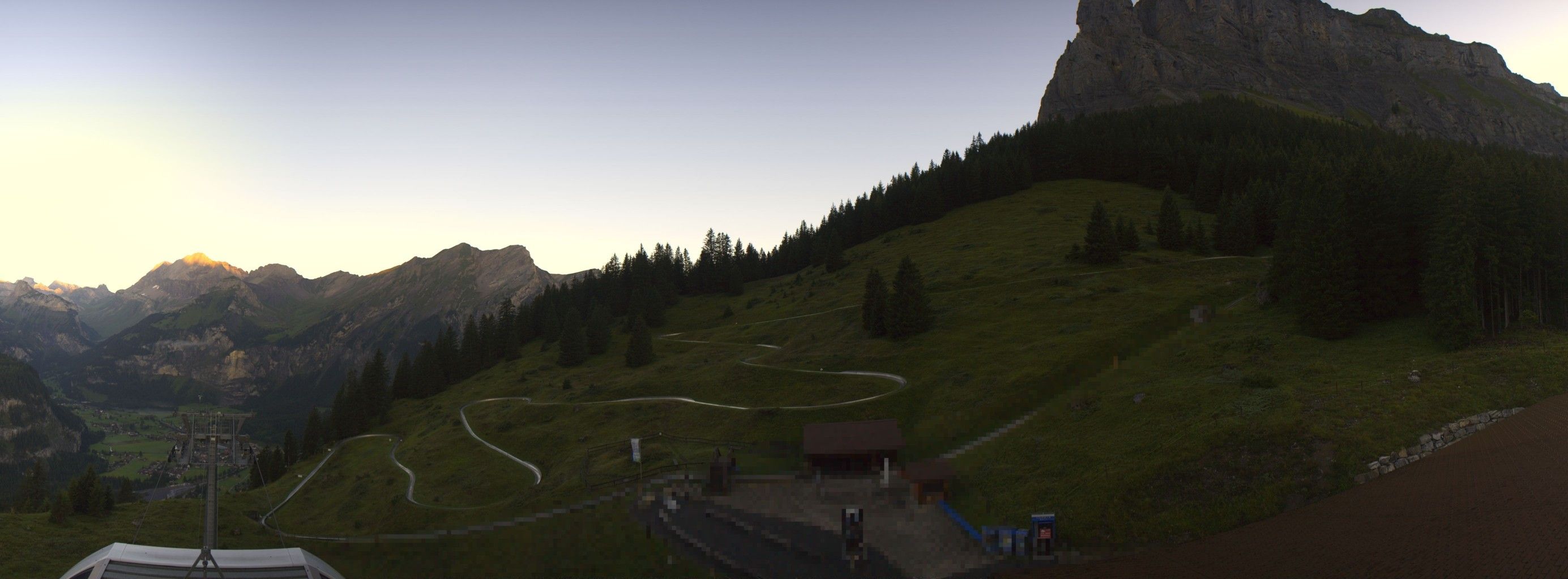 Stn. Oeschinen: Rodelbahn Oeschinensee - Berghotel Oeschinensee - Blüemlisalp - Schweizer Alpen-Club SAC