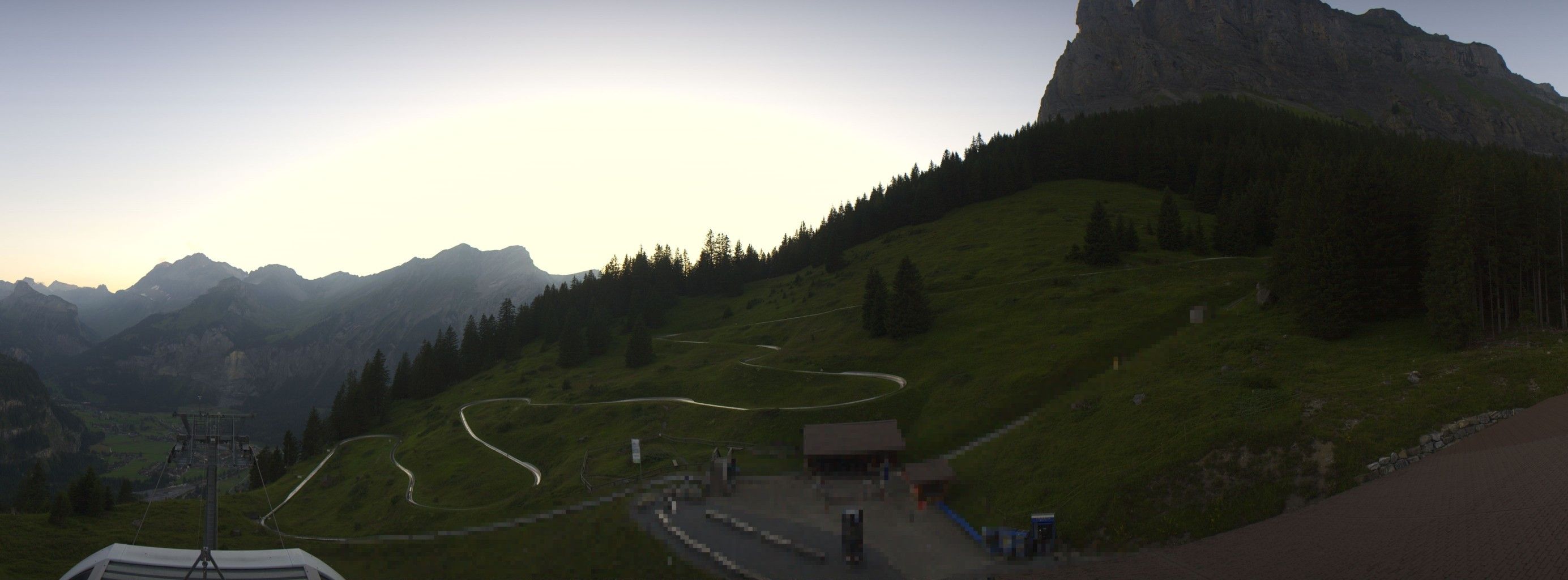 Stn. Oeschinen: Rodelbahn Oeschinensee - Berghotel Oeschinensee - Blüemlisalp - Schweizer Alpen-Club SAC