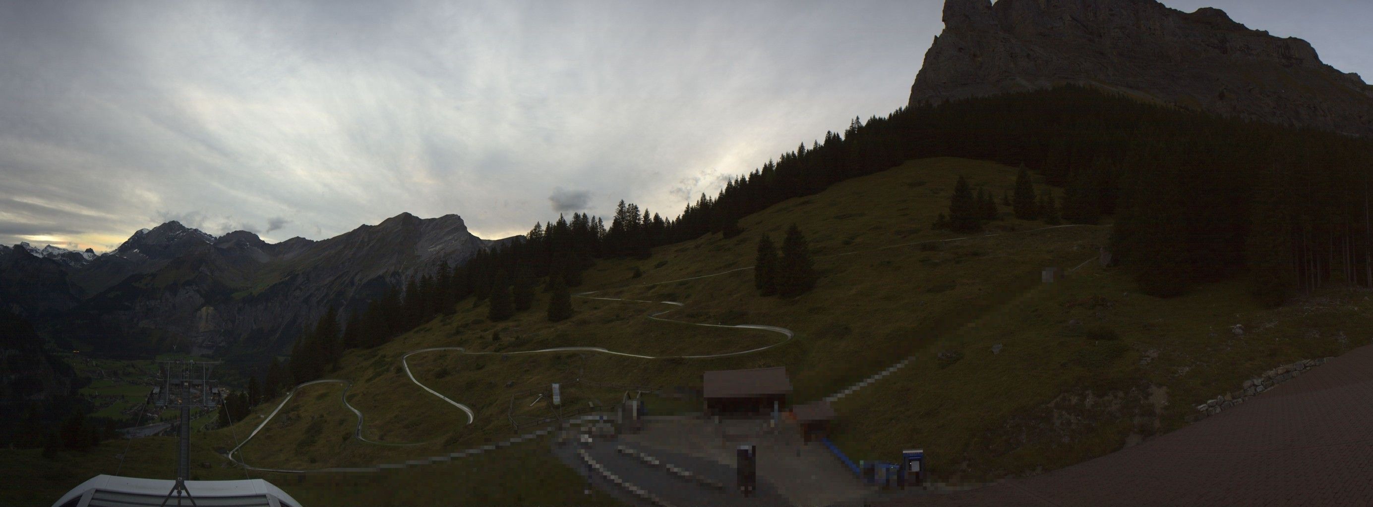 Stn. Oeschinen: Rodelbahn Oeschinensee - Berghotel Oeschinensee - Blüemlisalp - Schweizer Alpen-Club SAC