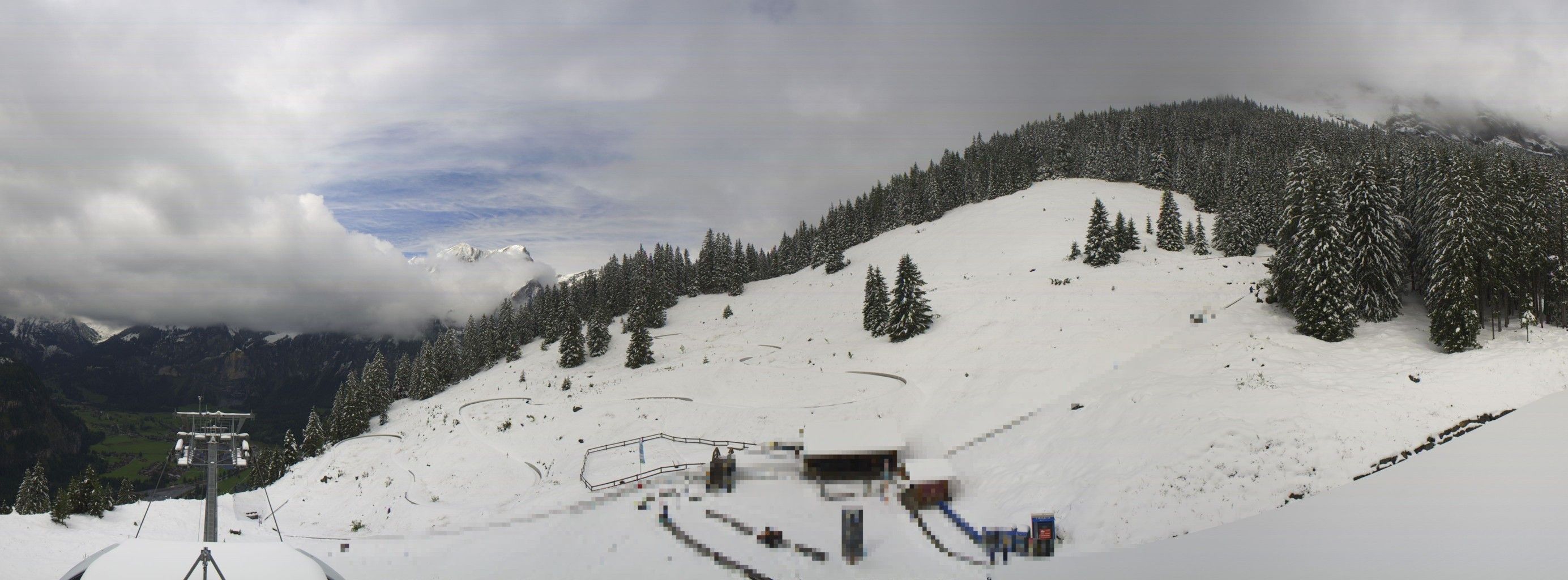 Stn. Oeschinen: Rodelbahn Oeschinensee - Berghotel Oeschinensee - Blüemlisalp - Schweizer Alpen-Club SAC