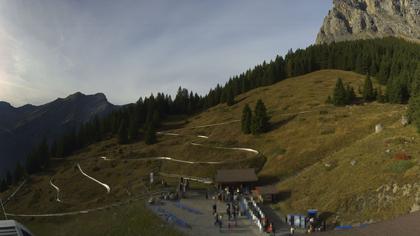 Stn. Oeschinen: Rodelbahn Oeschinensee - Berghotel Oeschinensee - Blüemlisalp - Schweizer Alpen-Club SAC