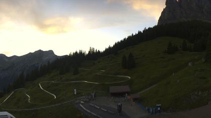 Stn. Oeschinen: Rodelbahn Oeschinensee - Berghotel Oeschinensee - Blüemlisalp - Schweizer Alpen-Club SAC