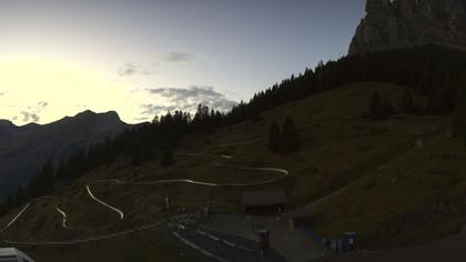 Stn. Oeschinen: Rodelbahn Oeschinensee - Berghotel Oeschinensee - Blüemlisalp - Schweizer Alpen-Club SAC